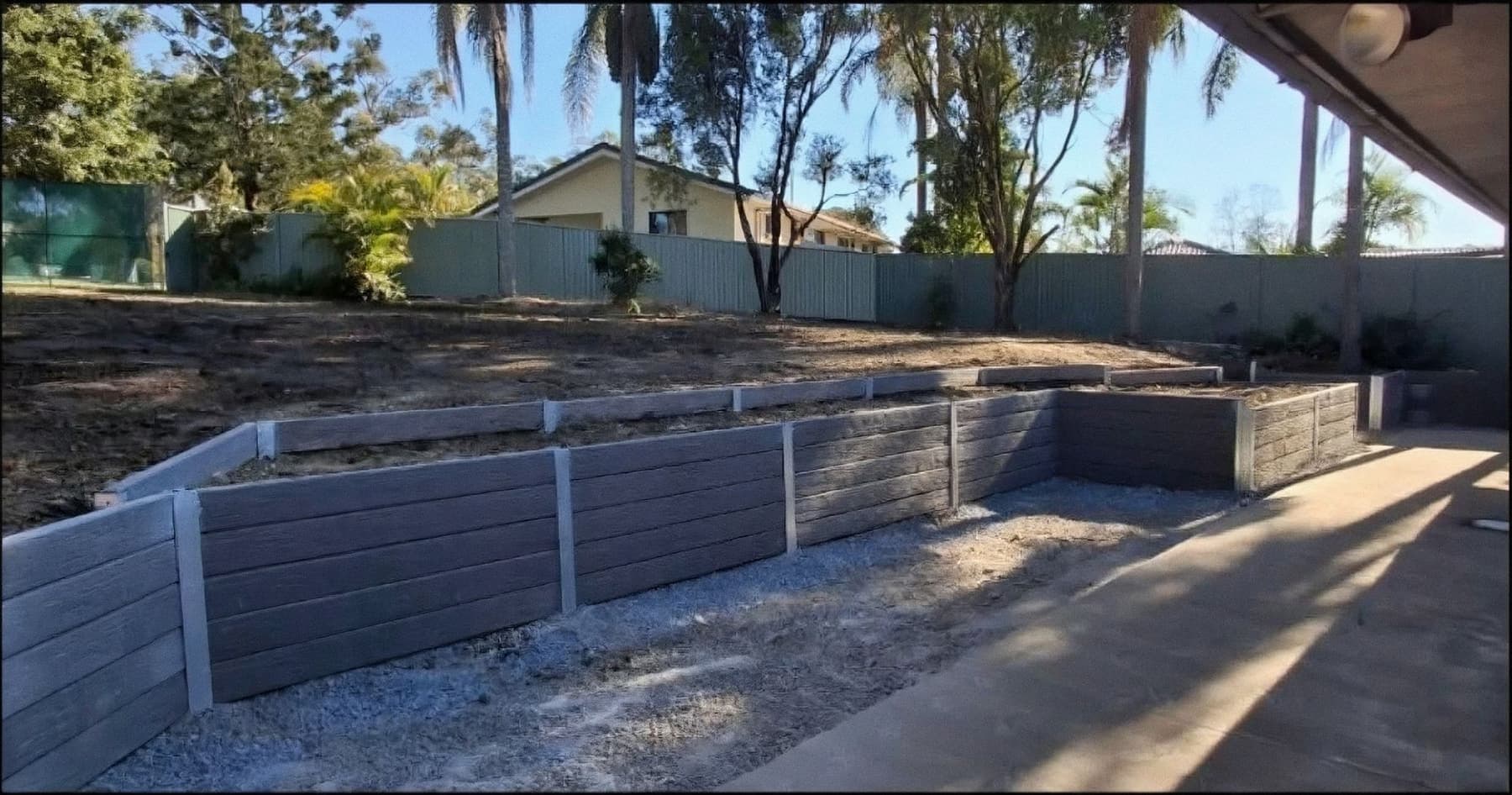 Retaining wall in Helensvale